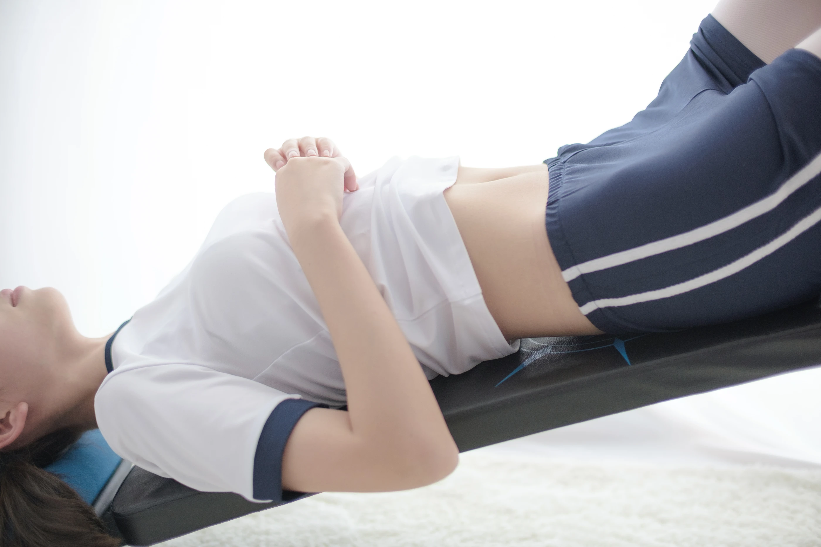 森萝财团 [R15-013] 白丝运动少女 [85P]插图2